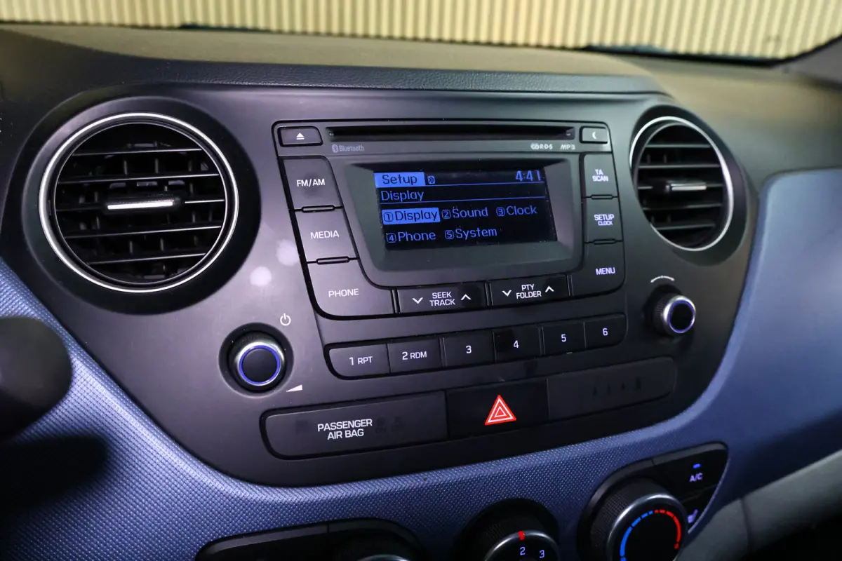 1.0i Comfort 5p. AUTOMAAT AIRCO BT STOELVERWARMING 2016