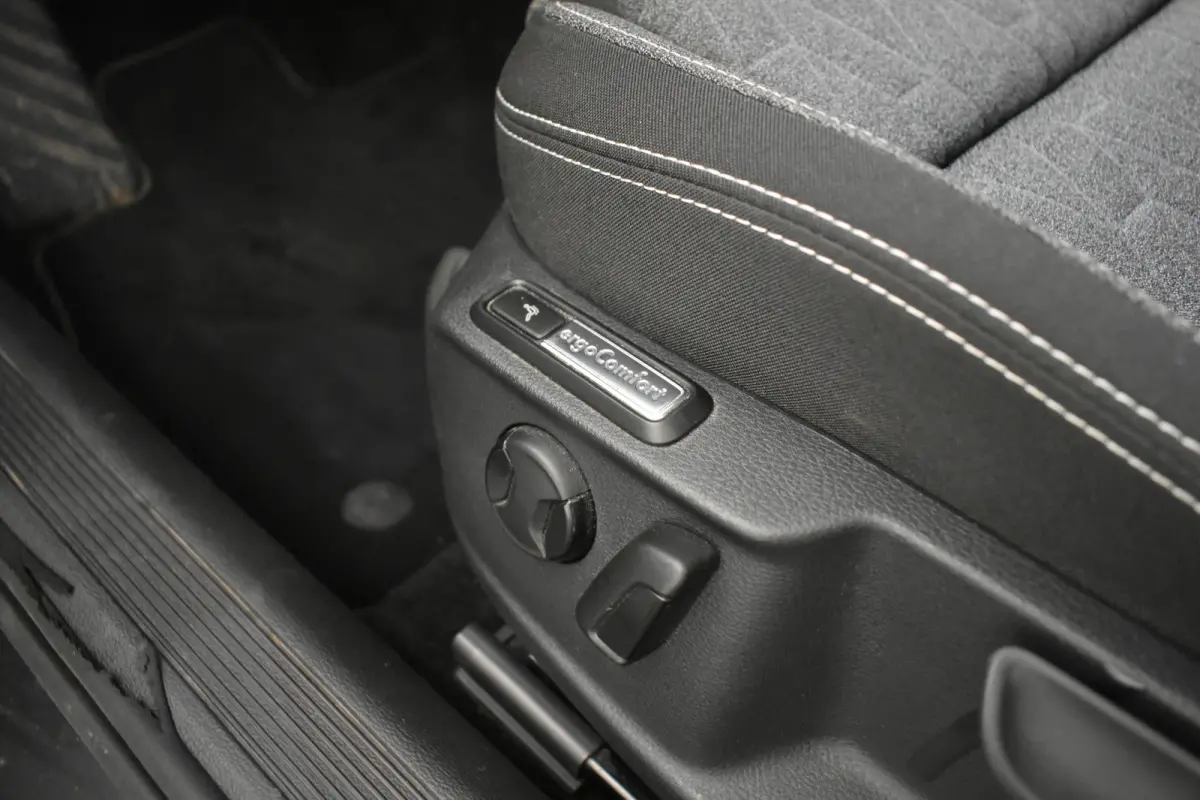 1.4 TSI PHEV GTE el Trekh Virtual Disc pro Navi Camera Business