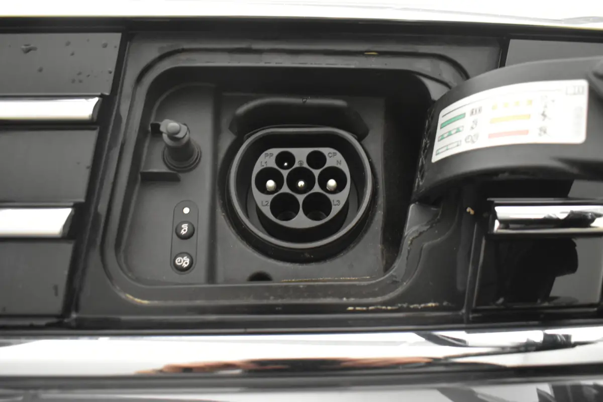 1.4 TSI PHEV GTE el Trekh Virtual Disc pro Navi Camera Business