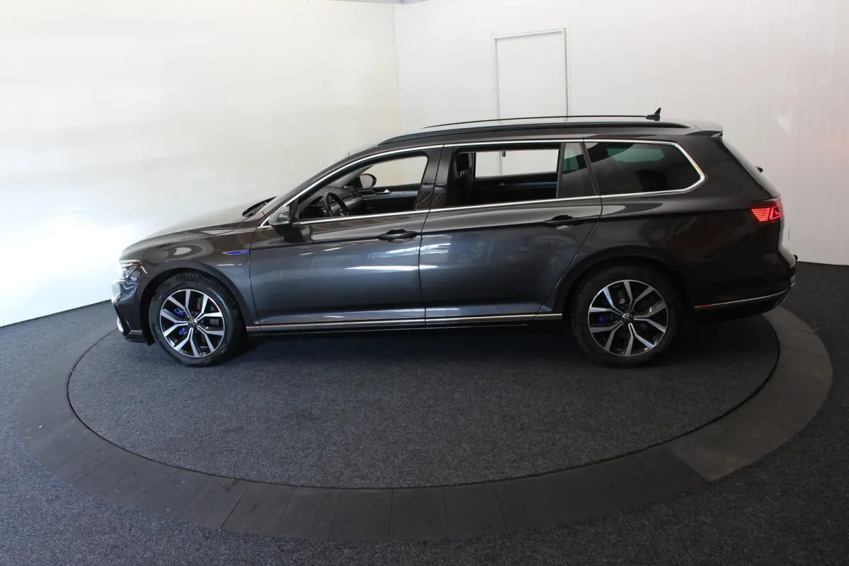 1.4 TSI PHEV GTE el Trekh Virtual Disc pro Navi Camera Business