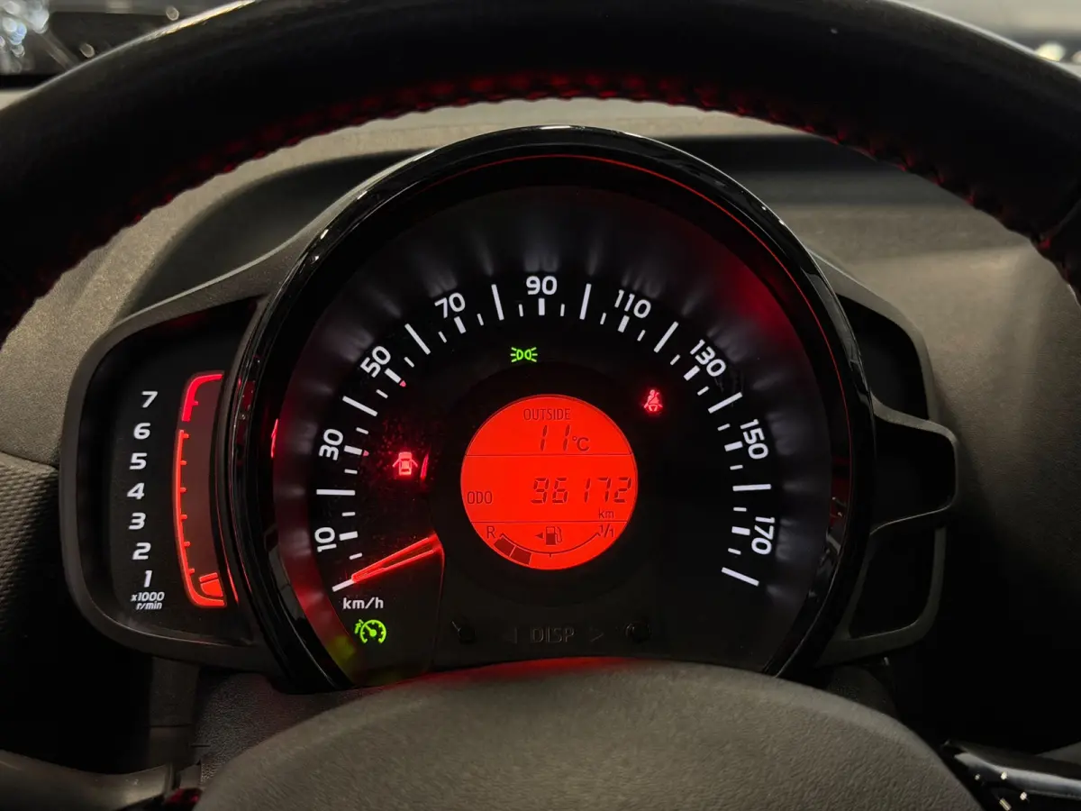 1.0 VTi Feel LED/AIRCO/CRUISE/ELEK-RAMEN/2E-EIG/DEALER-ONDERH/BT-AUDIO