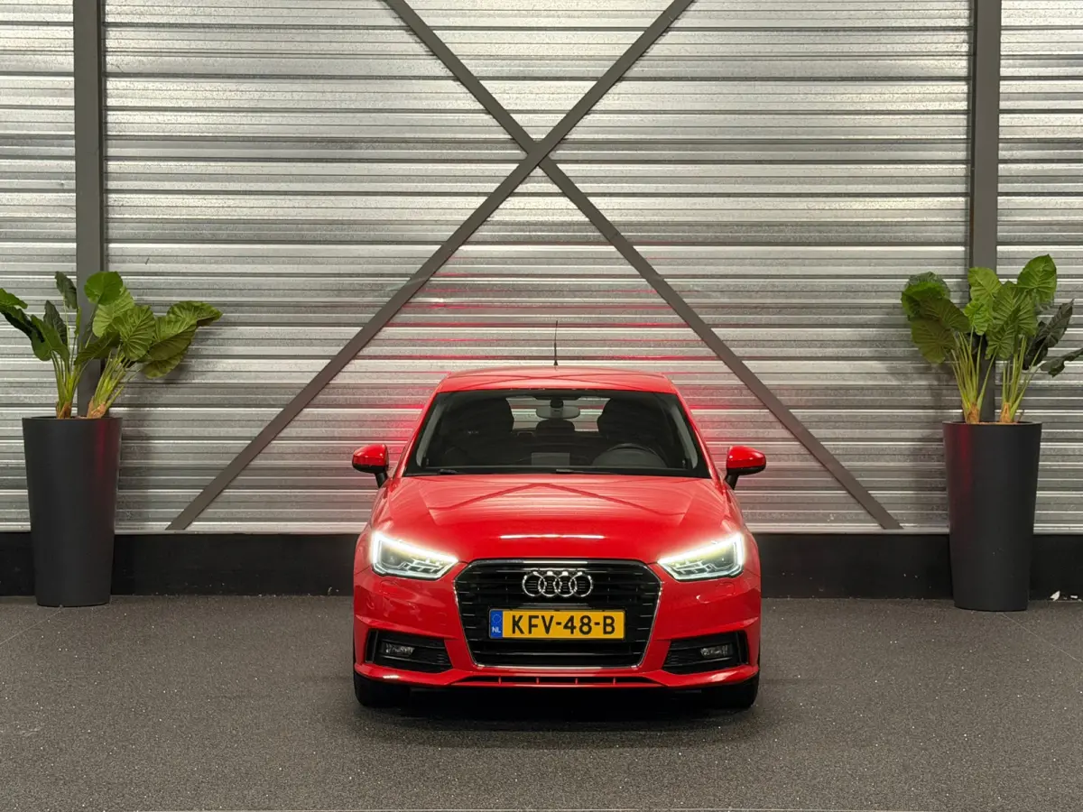 1.0 TFSI S-LINE/LED/NAVI/CRUISE/PDC/CLIMATE/STOELVERW