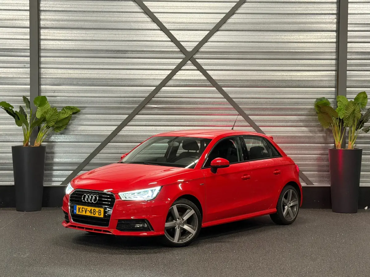 1.0 TFSI S-LINE/LED/NAVI/CRUISE/PDC/CLIMATE/STOELVERW