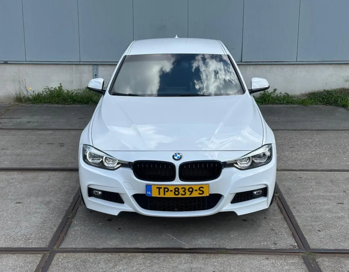 318i M Sport Edition leder, NAP, weinig km!
