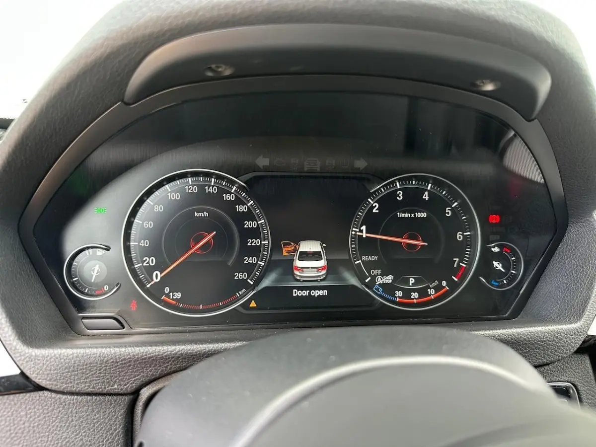 318i M Sport Edition leder, NAP, weinig km!