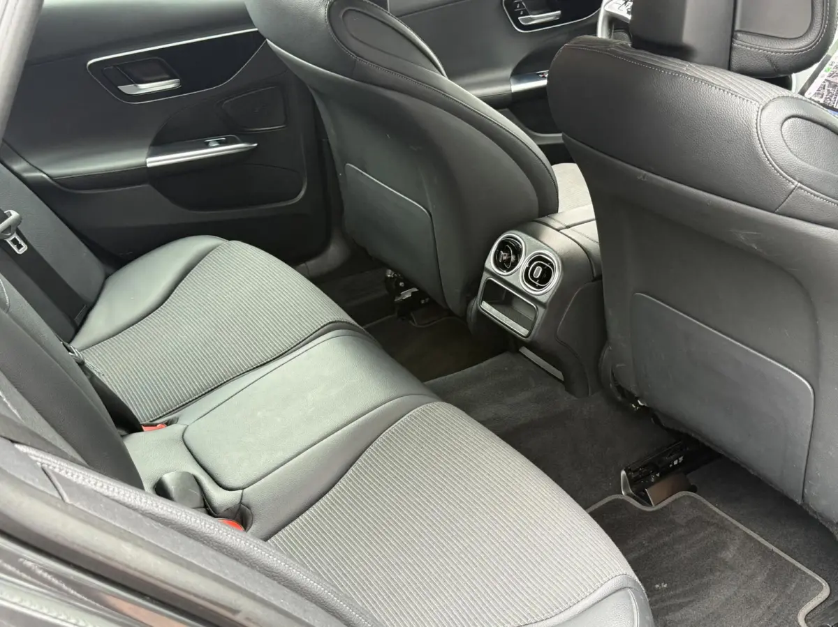 300 e Carplay Cruise Camera Led 2022 Eerste eigenaar Dealer Onderhouden Perfecte Staat