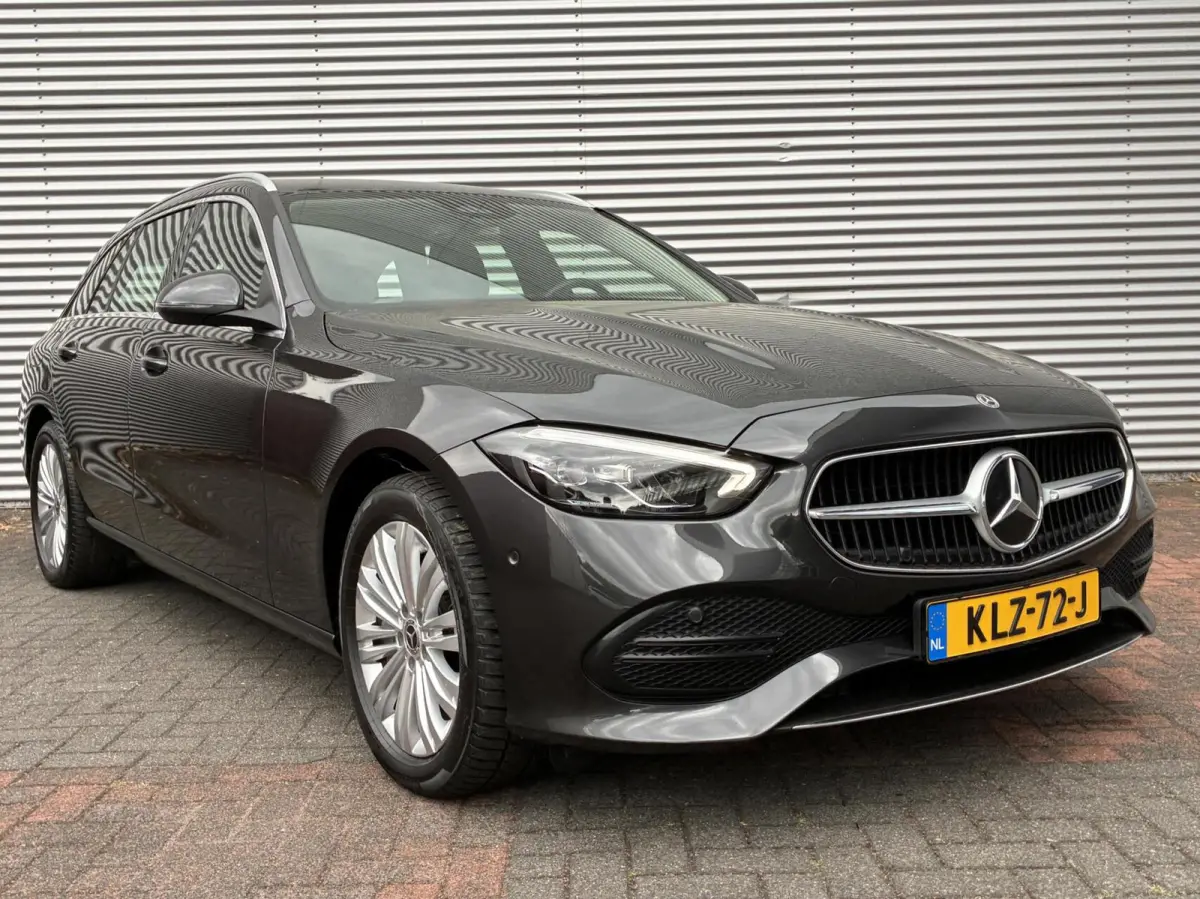 300 e Carplay Cruise Camera Led 2022 Eerste eigenaar Dealer Onderhouden Perfecte Staat