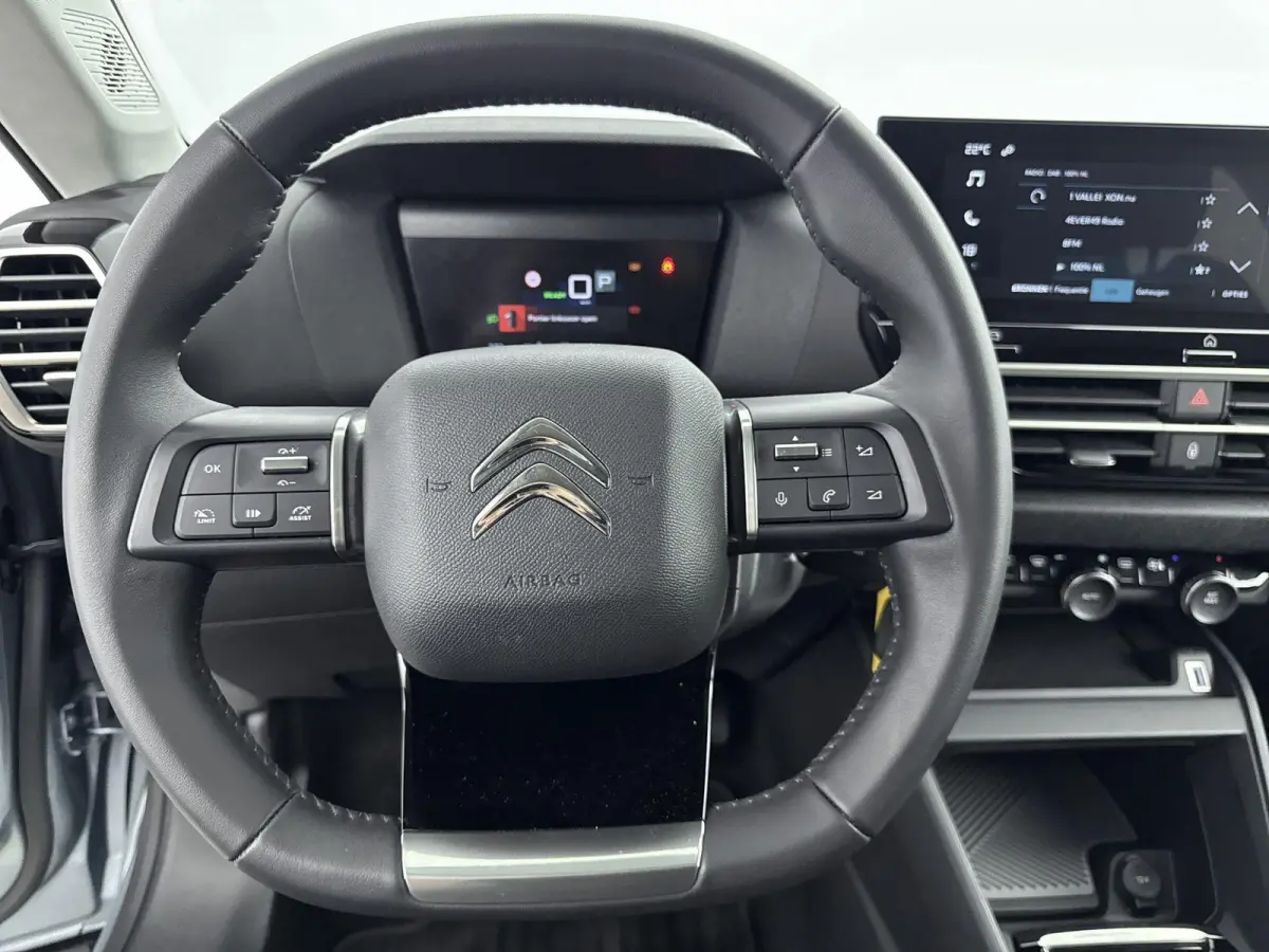 You 50 kWh 136pk Automaat | Accu 99% Camera | Apple Carplay/Android auto | Airco | Navigatie