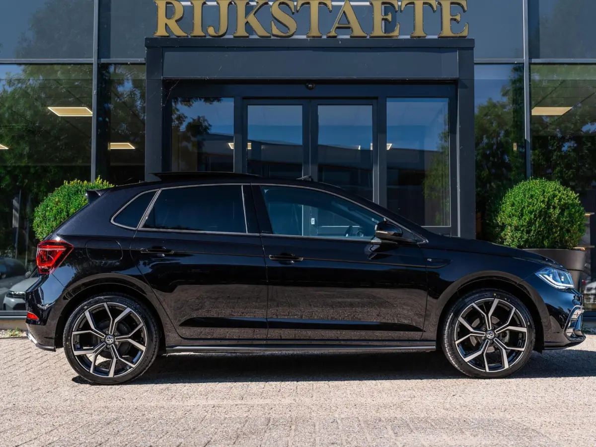 1.0 TSI R-Line|PANO|IQ LED|CAMERA|ACC|SFEERV