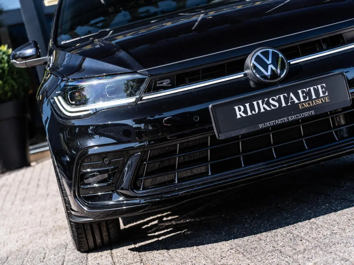 1.0 TSI R-Line|PANO|IQ LED|CAMERA|ACC|SFEERV