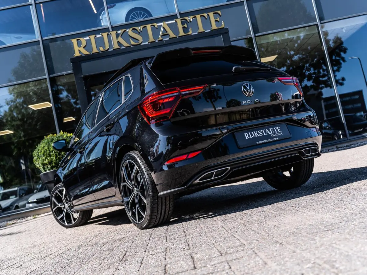 1.0 TSI R-Line|PANO|IQ LED|CAMERA|ACC|SFEERV