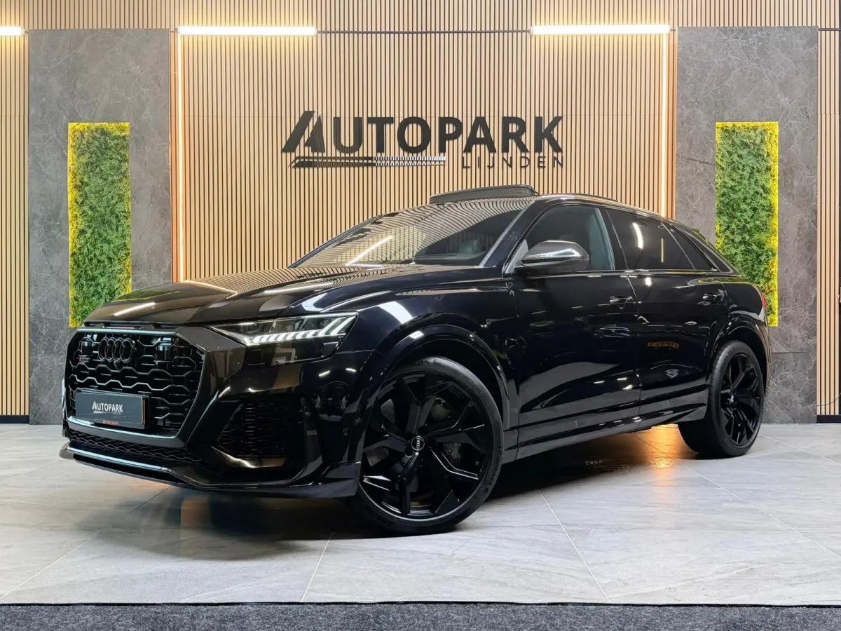 RSQ8 4.0 TFSI RS quattro PANO|CARBON|KERAMISCH|B&O|MASSAGE|SOFTCLOSE|360CAM|MEMORY|KEYLESS|DEALER ONDERHOUDEN|600PK|BOMVOL