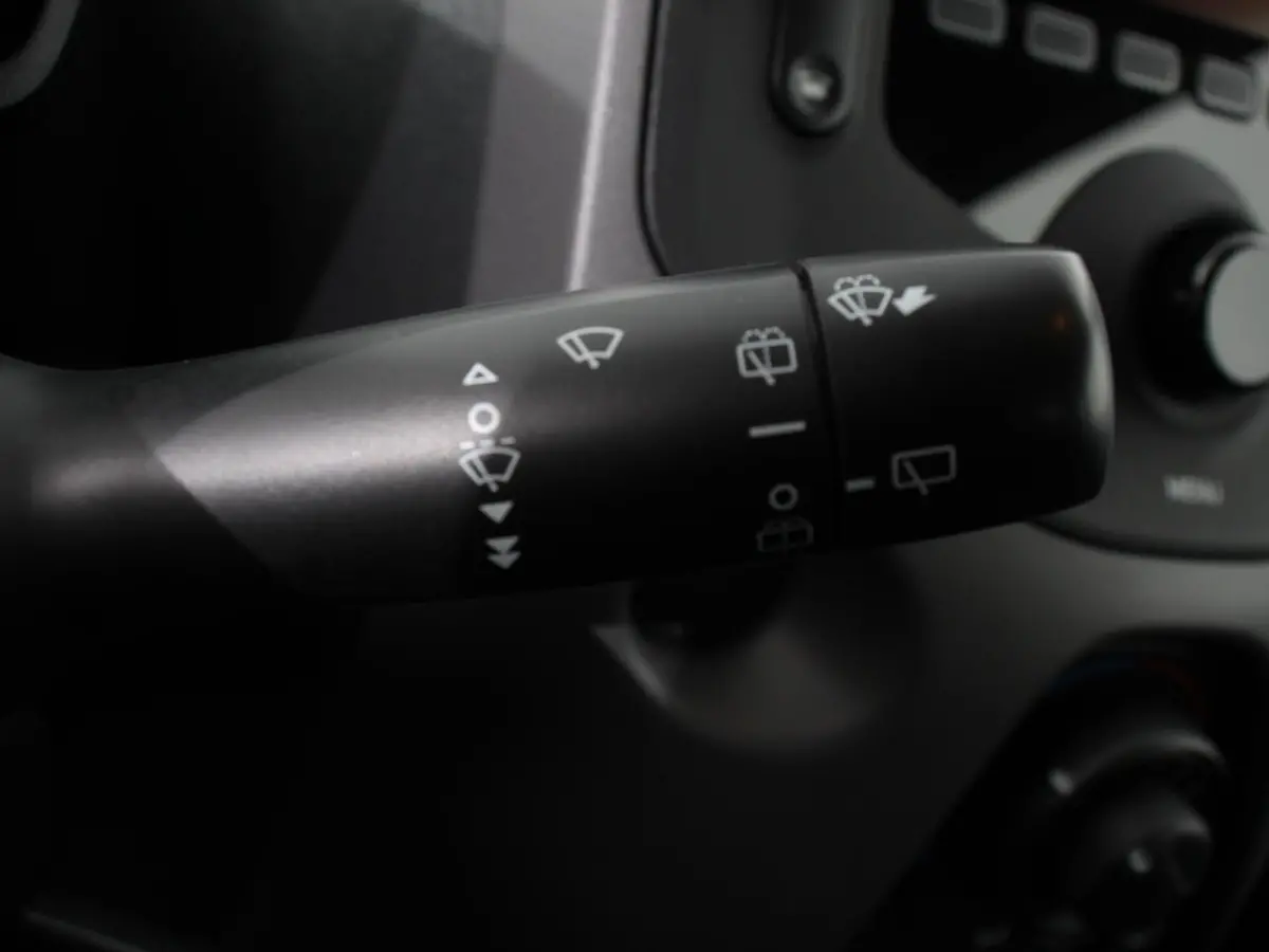 1.0 e-VTi Active Airco  Bluetooth  Led  DAB 5 deurs