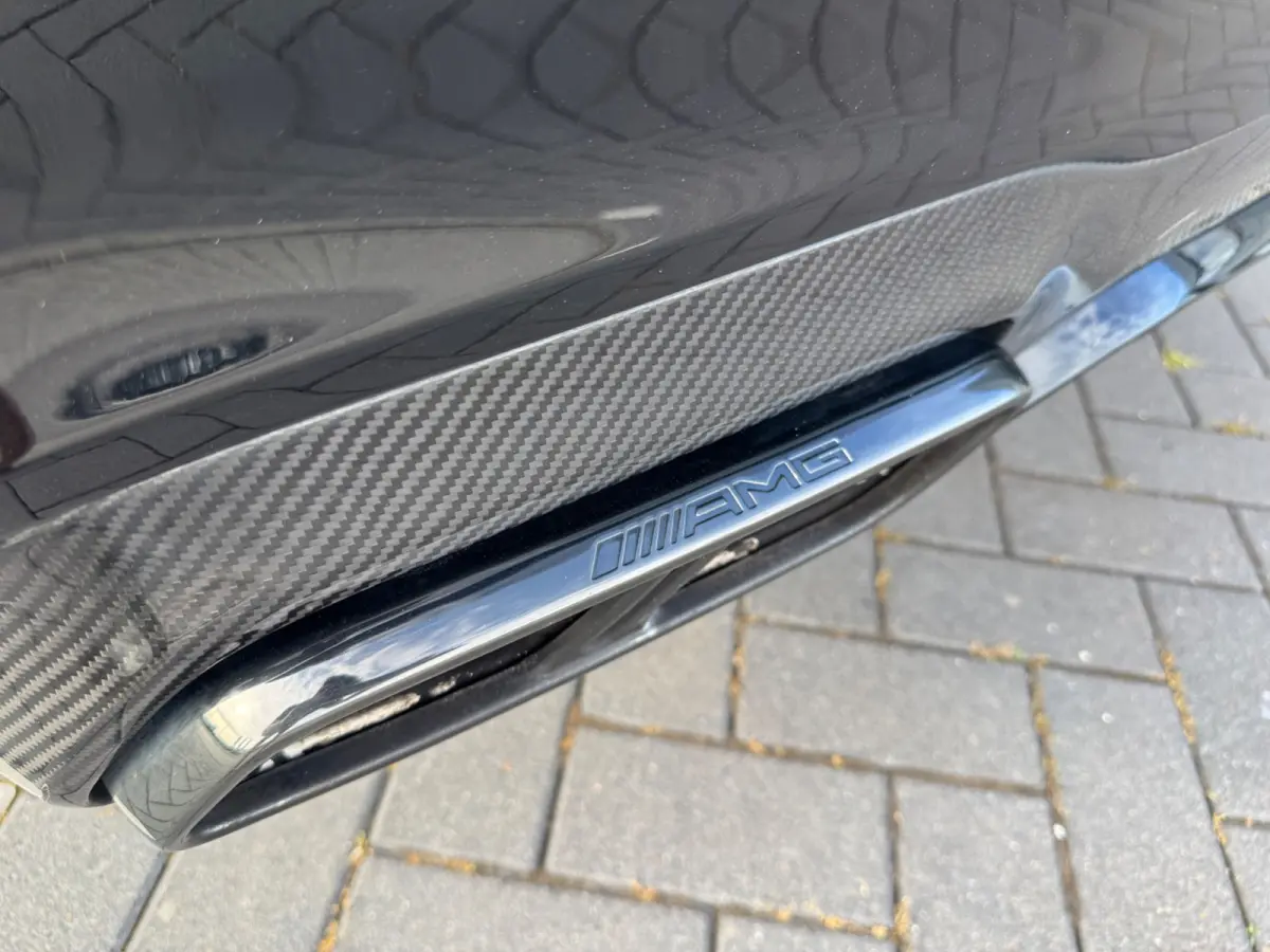 AMG E63 S 4MATIC+ Carbon Softclose BOMVOL