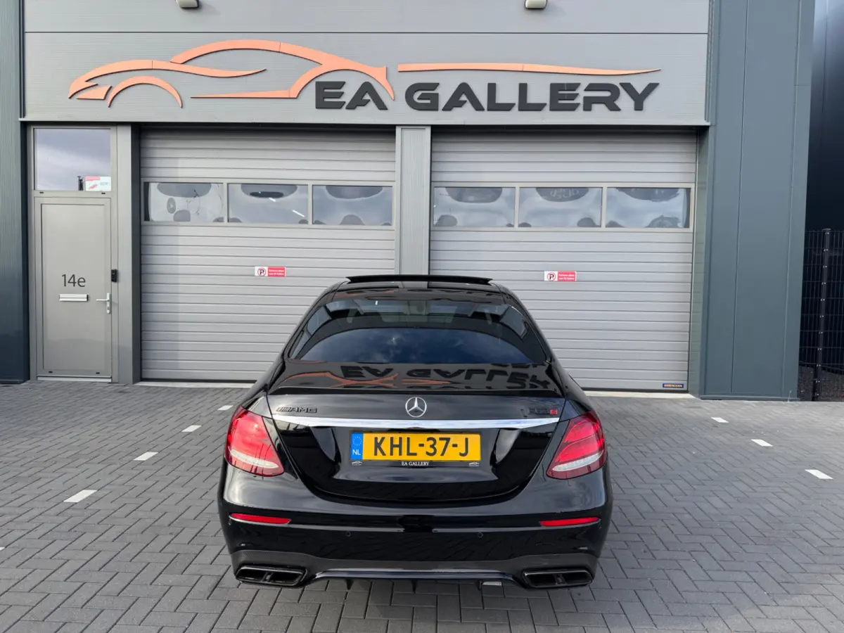 AMG E63 S 4MATIC+ Carbon Softclose BOMVOL