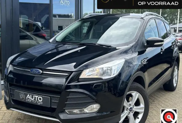 1.5 Titanium Styling Pack 150PK | Nette Staat! | Trekhaak | Parkeersensoren Voor en Achter | Navigatie | Stoelverwarming | Climate Control | 2 Sleutels | Voorruitverwarming | Cruise Control 
