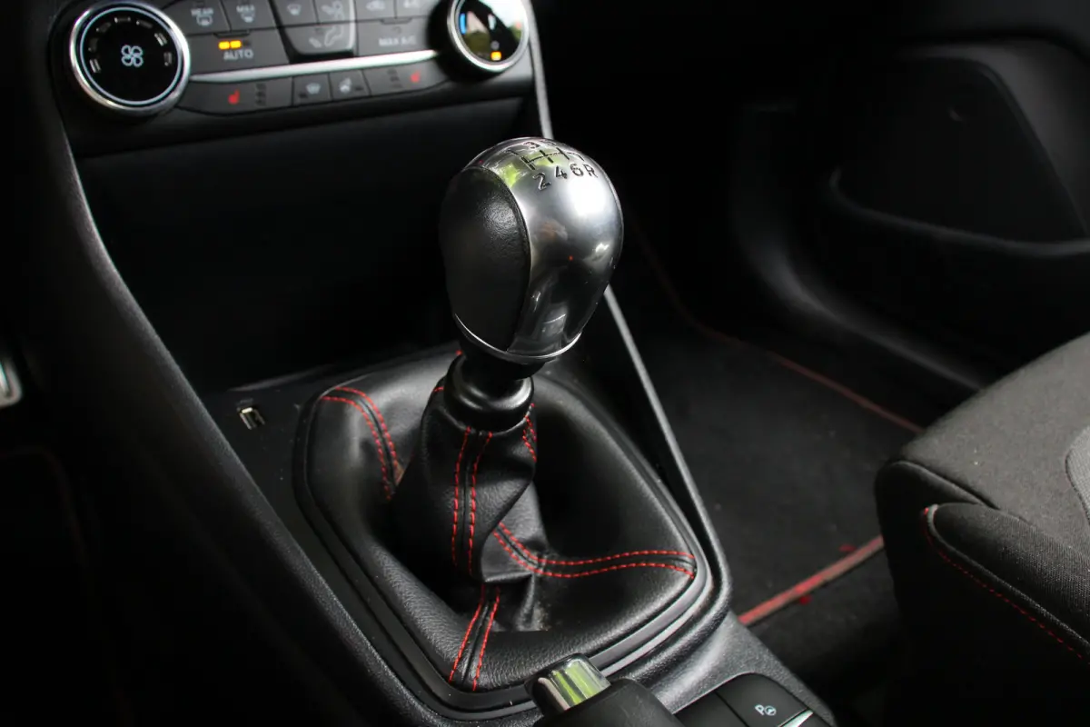 1.0 EcoBoost Hybrid ST-Line 125PK | ORIGINEEL NL | 1E EIGENAAR | | WINTERPACK | DEALER OH |  CARPLAY |