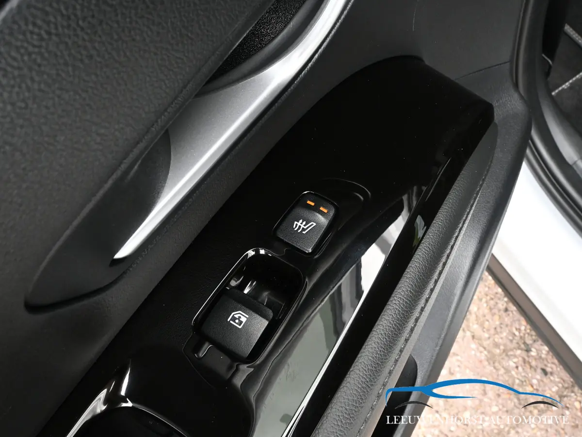 1.6 T-GDI PHEV Premium 4WD, 360° camera, leer, verw.stoelen/bank, trekhaak, NL-dealerauto