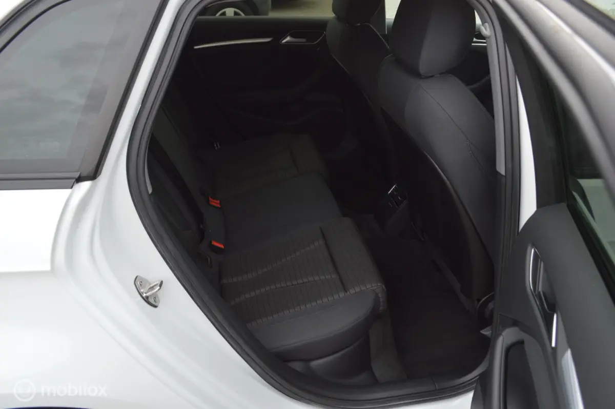 30 TFSI S-Tronic | Design Pro Line Plus