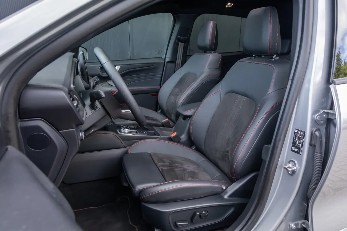 2.5 PHEV ST-Line X | Panoramadak | Adaptieve cruise | 360 Camera | AGR | Dodehoek detectie | Winter-pack | Elc. achterklep | Keyless