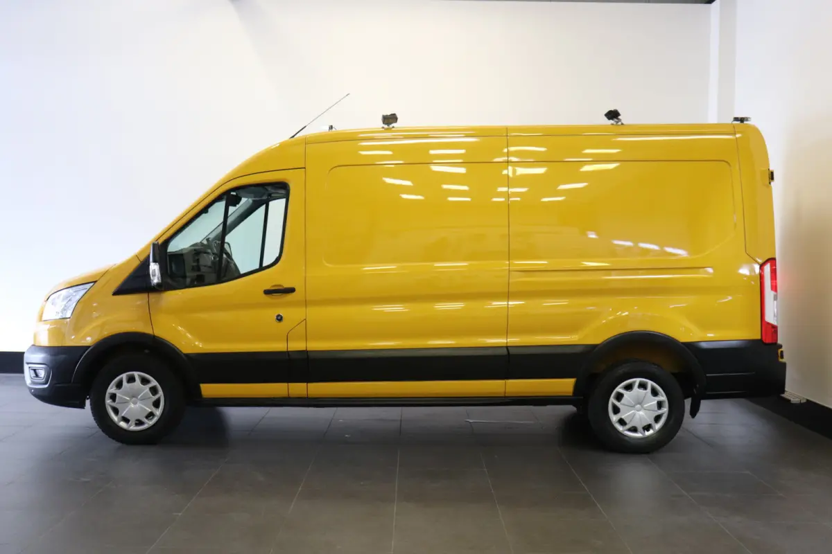 2.0 TDCI 130PK L3H2 EURO 6 - Airco - Cruise - PDC - € 13.950,- Excl.