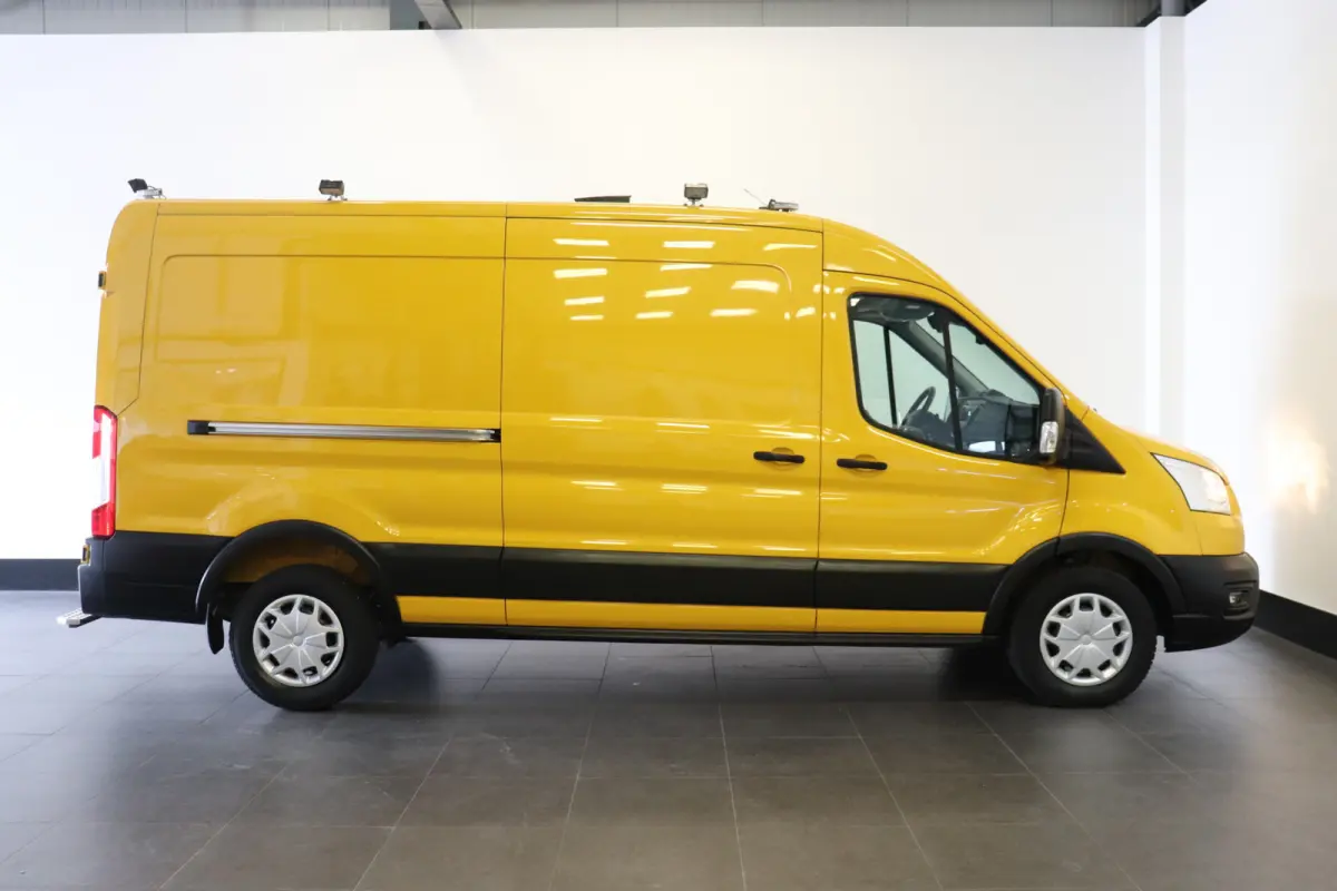 2.0 TDCI 130PK L3H2 EURO 6 - Airco - Cruise - PDC - € 13.950,- Excl.