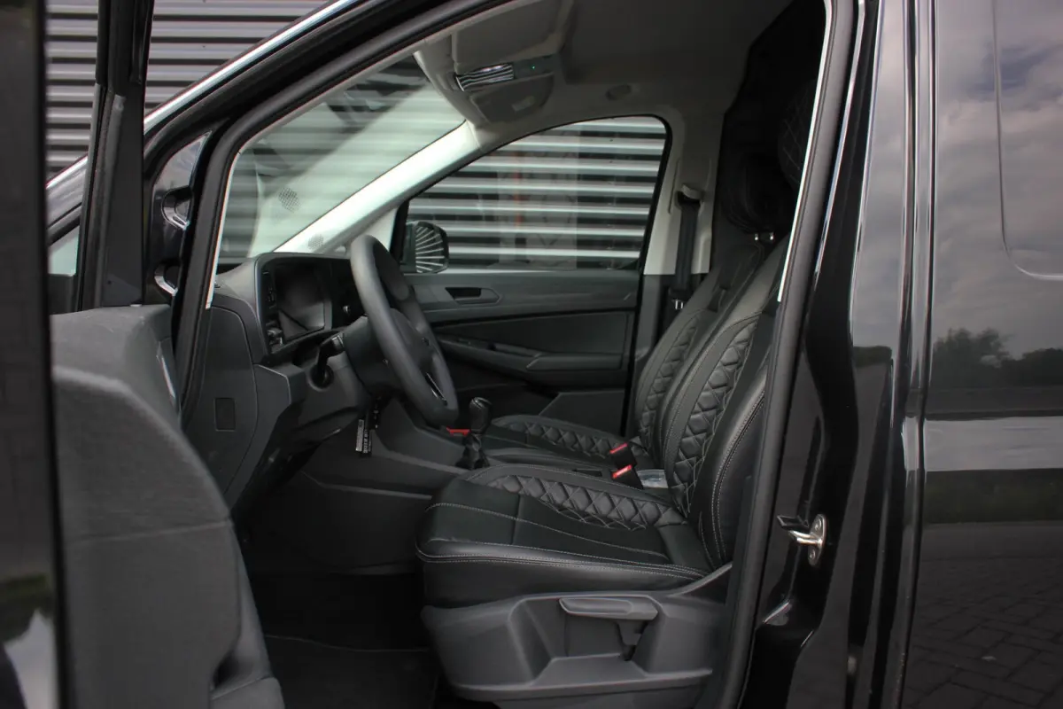 JB- EDITION / MAXTRON / SIDE- BARS / VERLAGING / ELEK- PAKKET / BLACK OPS / LEDEREN BEKELDING /AIRCO/ 45DKM