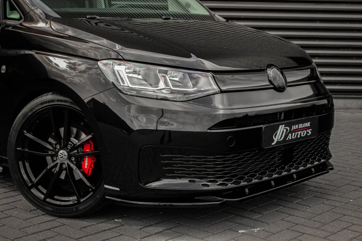 JB- EDITION / MAXTRON / SIDE- BARS / VERLAGING / ELEK- PAKKET / BLACK OPS / LEDEREN BEKELDING /AIRCO/ 45DKM