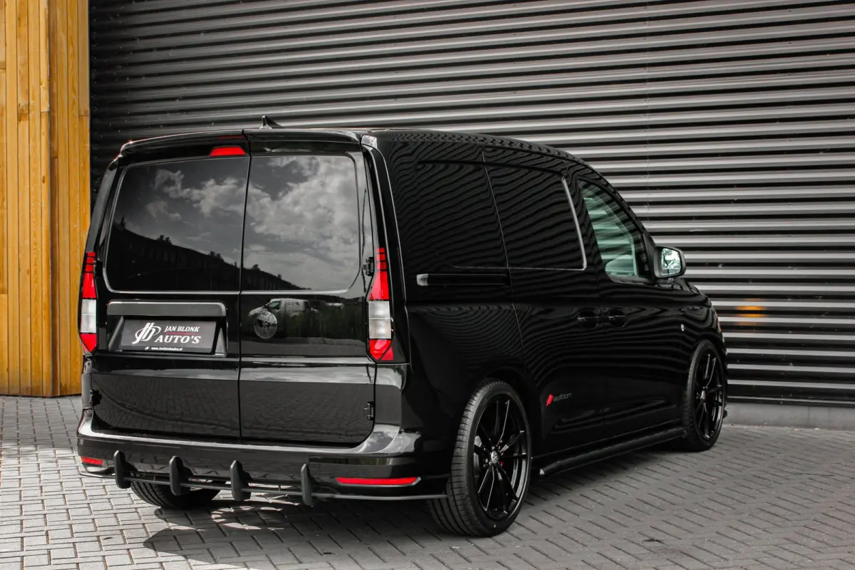 JB- EDITION / MAXTRON / SIDE- BARS / VERLAGING / ELEK- PAKKET / BLACK OPS / LEDEREN BEKELDING /AIRCO/ 45DKM