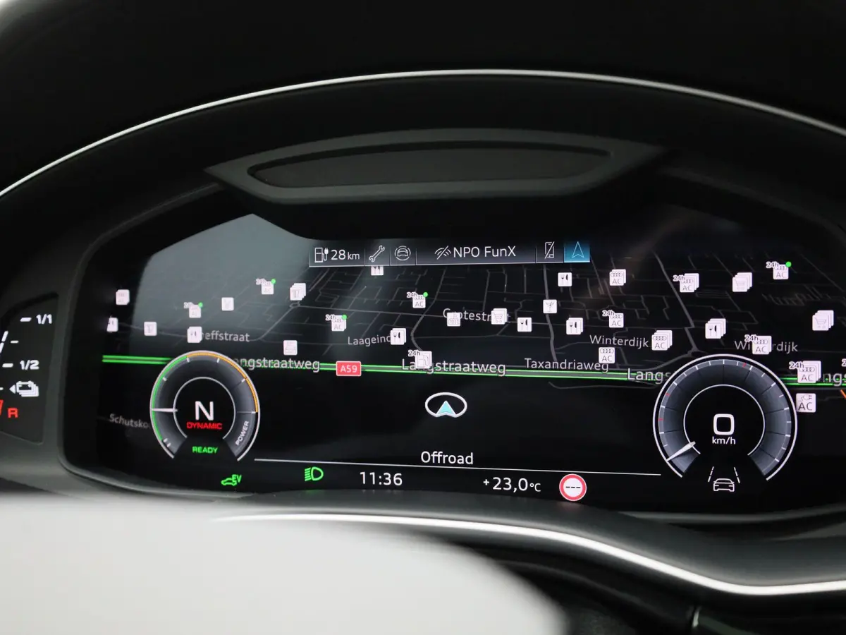 55 TFSI e quattro Pro Line l Adaptive cruise control l 360 camera l Head-up display l Dodehoek detectie l Bang & Olufsen l Luchtvering l Trekhaak l Optiekpakket zwart l Apple Carplay / Andro