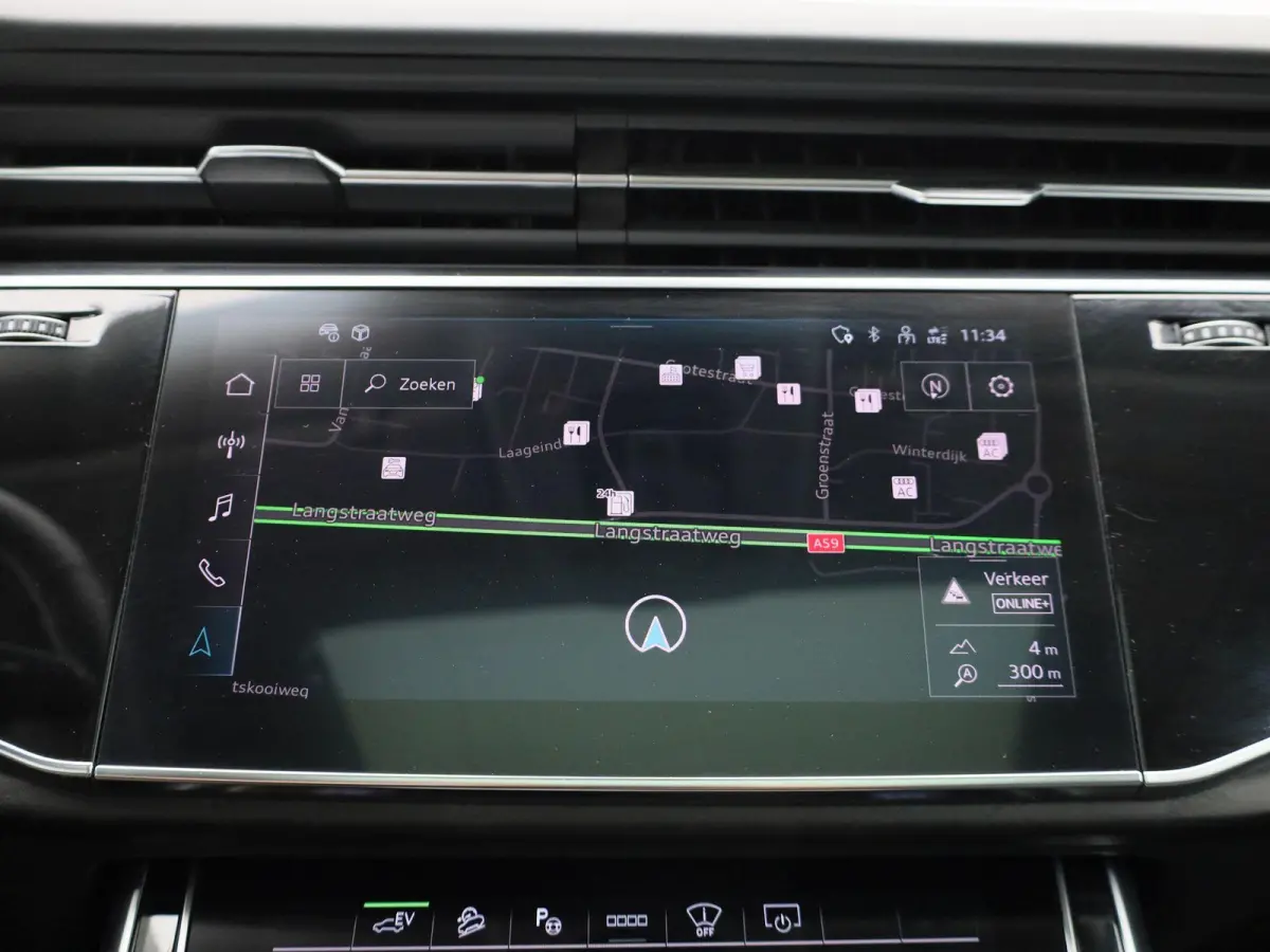 55 TFSI e quattro Pro Line l Adaptive cruise control l 360 camera l Head-up display l Dodehoek detectie l Bang & Olufsen l Luchtvering l Trekhaak l Optiekpakket zwart l Apple Carplay / Andro