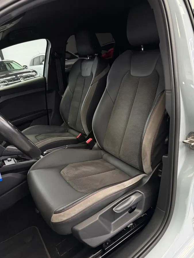 30 TFSI 2x S-Line Camera CarPlay