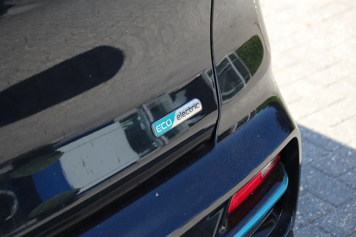 DynamicLine 64 kWh | NL-AUTO! | DEALER OH! | WARMTEPOMP | ADAPTIVE CRUISE | LANE ASSIST | CAMERA | PARK SENS | HALF LEDER | LED | NAVI | CLIMA