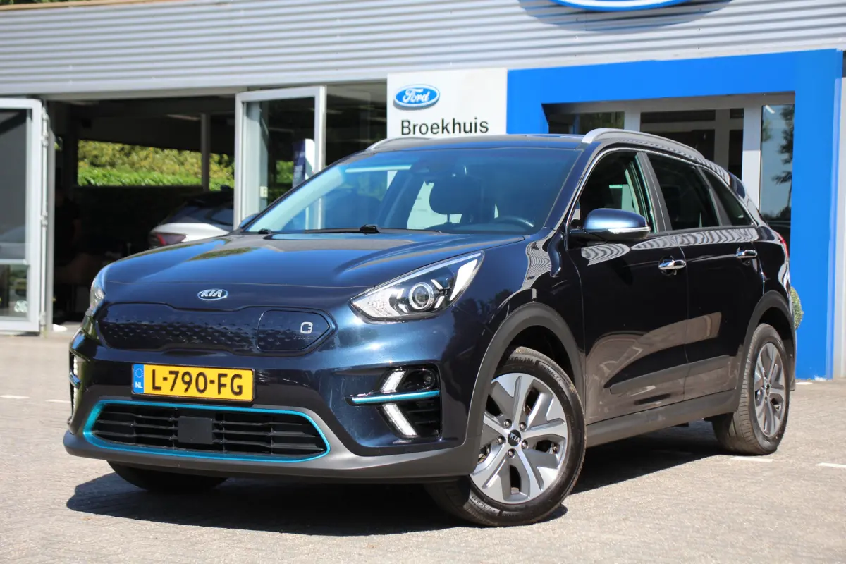 DynamicLine 64 kWh | NL-AUTO! | DEALER OH! | WARMTEPOMP | ADAPTIVE CRUISE | LANE ASSIST | CAMERA | PARK SENS | HALF LEDER | LED | NAVI | CLIMA