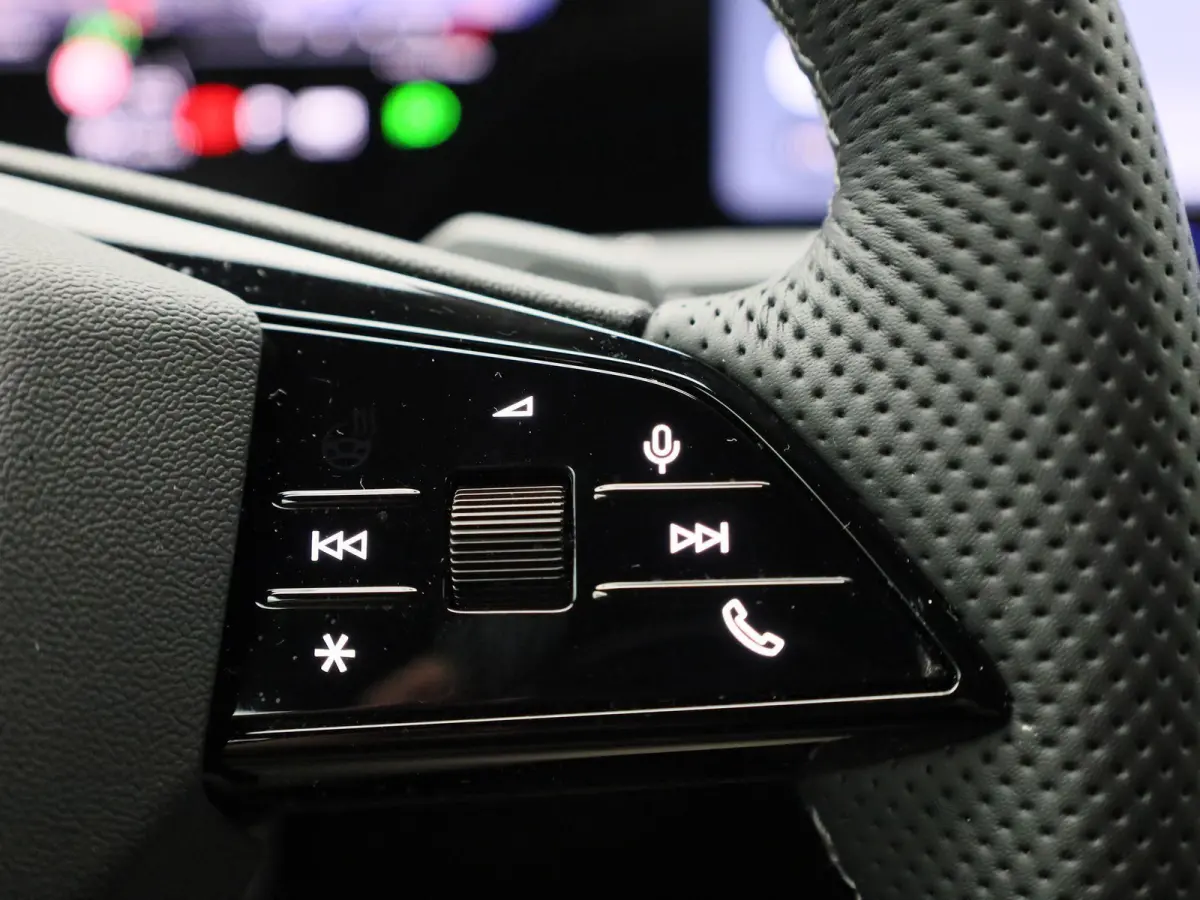 Avant 2.0 quattro S edition Competition 367 PK | Demo | Automaat | 360 Camera | Navigatie |