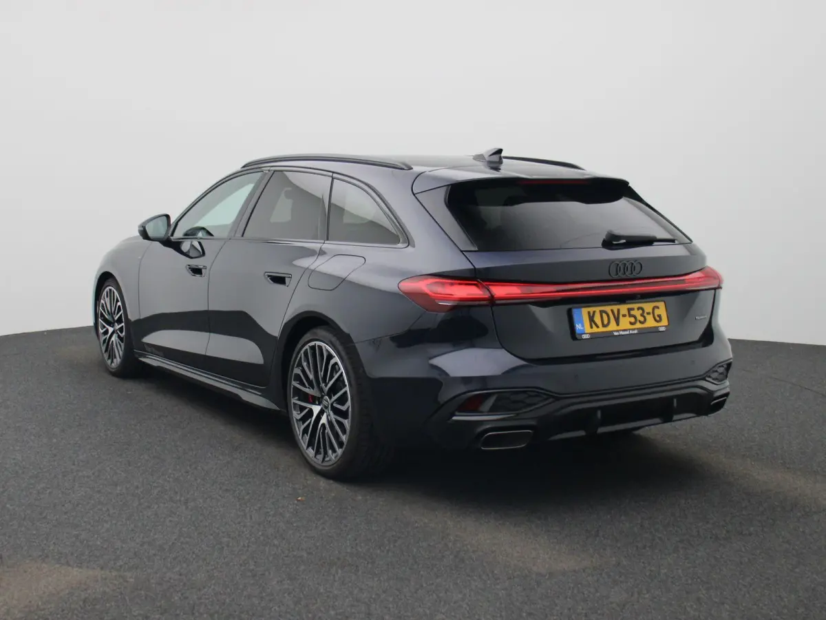 Avant 2.0 quattro S edition Competition 367 PK | Demo | Automaat | 360 Camera | Navigatie |