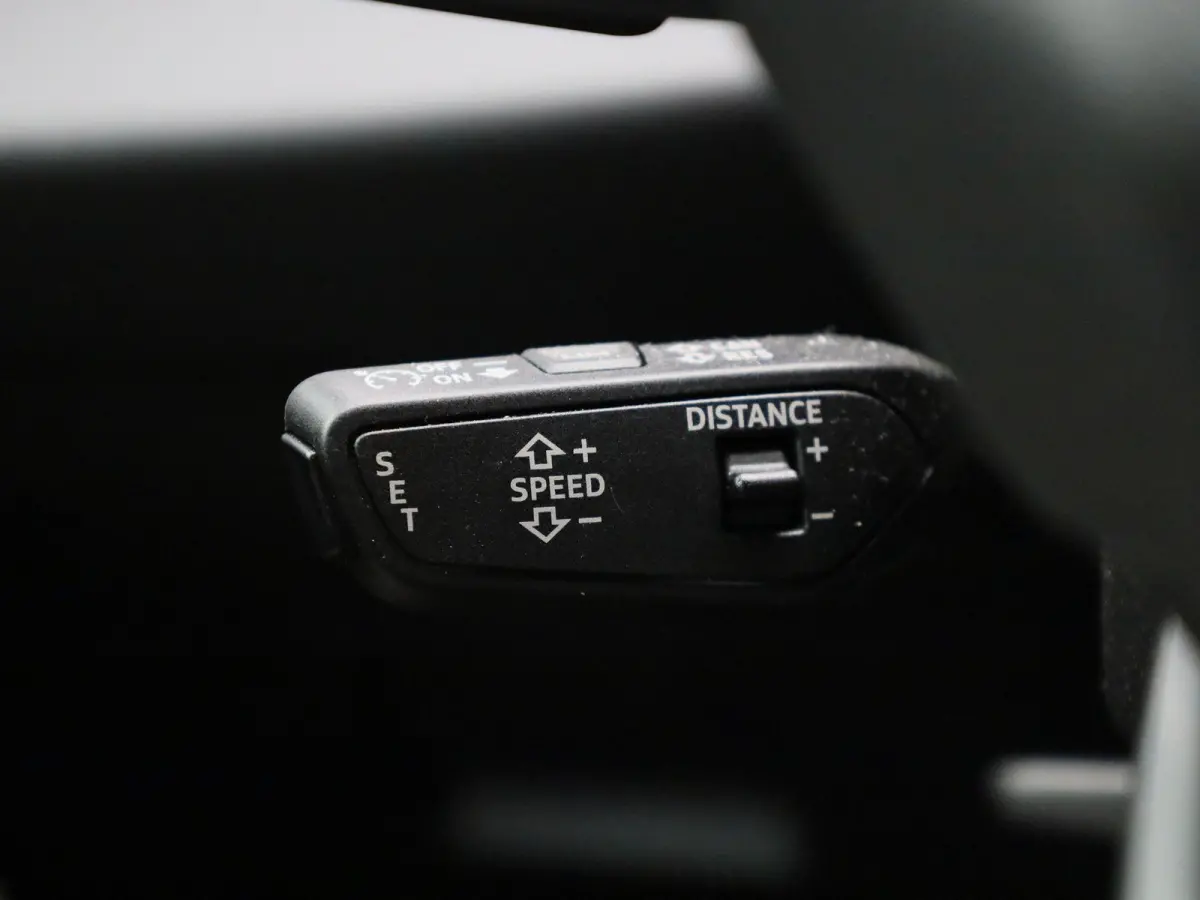 Avant 2.0 quattro S edition Competition 367 PK | Demo | Automaat | 360 Camera | Navigatie |