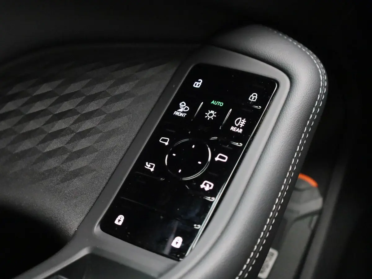 Avant 2.0 quattro S edition Competition 367 PK | Demo | Automaat | 360 Camera | Navigatie |