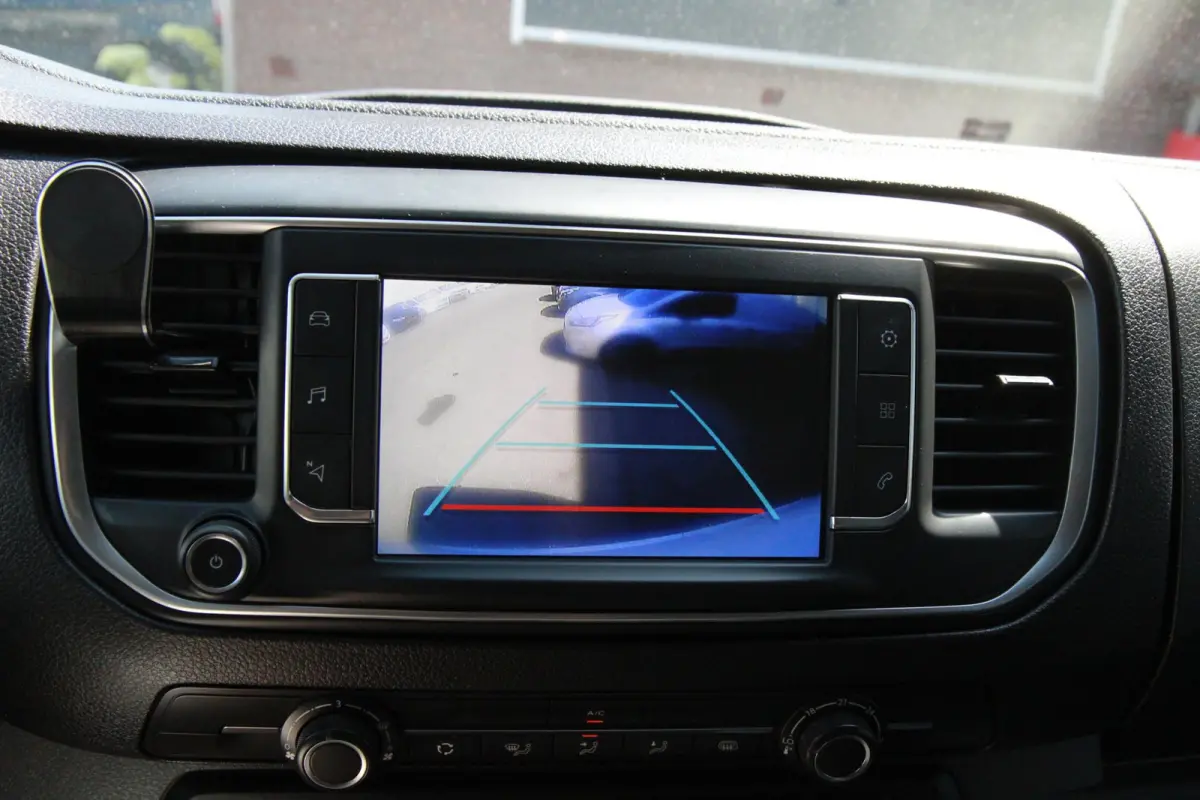 2.0 BlueHDi 145Pk Automaat L3H1 / App connect / Cruise / Multistuur