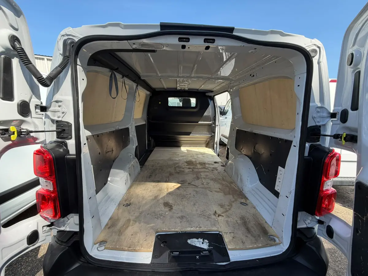 2.0 BlueHDi 145Pk Automaat L3H1 / App connect / Cruise / Multistuur