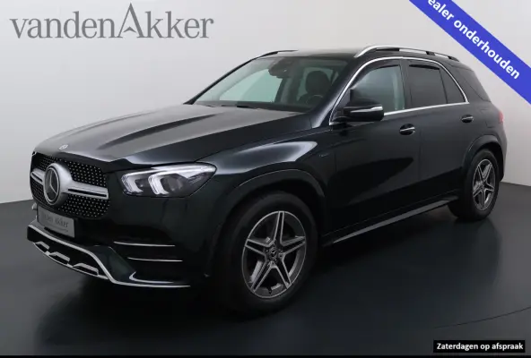 350e AMG 4Matic // SoH 97,4% // Trekhaak // Panoramadak // Distronic // 360 Camera // Rij Assistentiepakket // Carplay // Keyless entry // MultiBeam LED