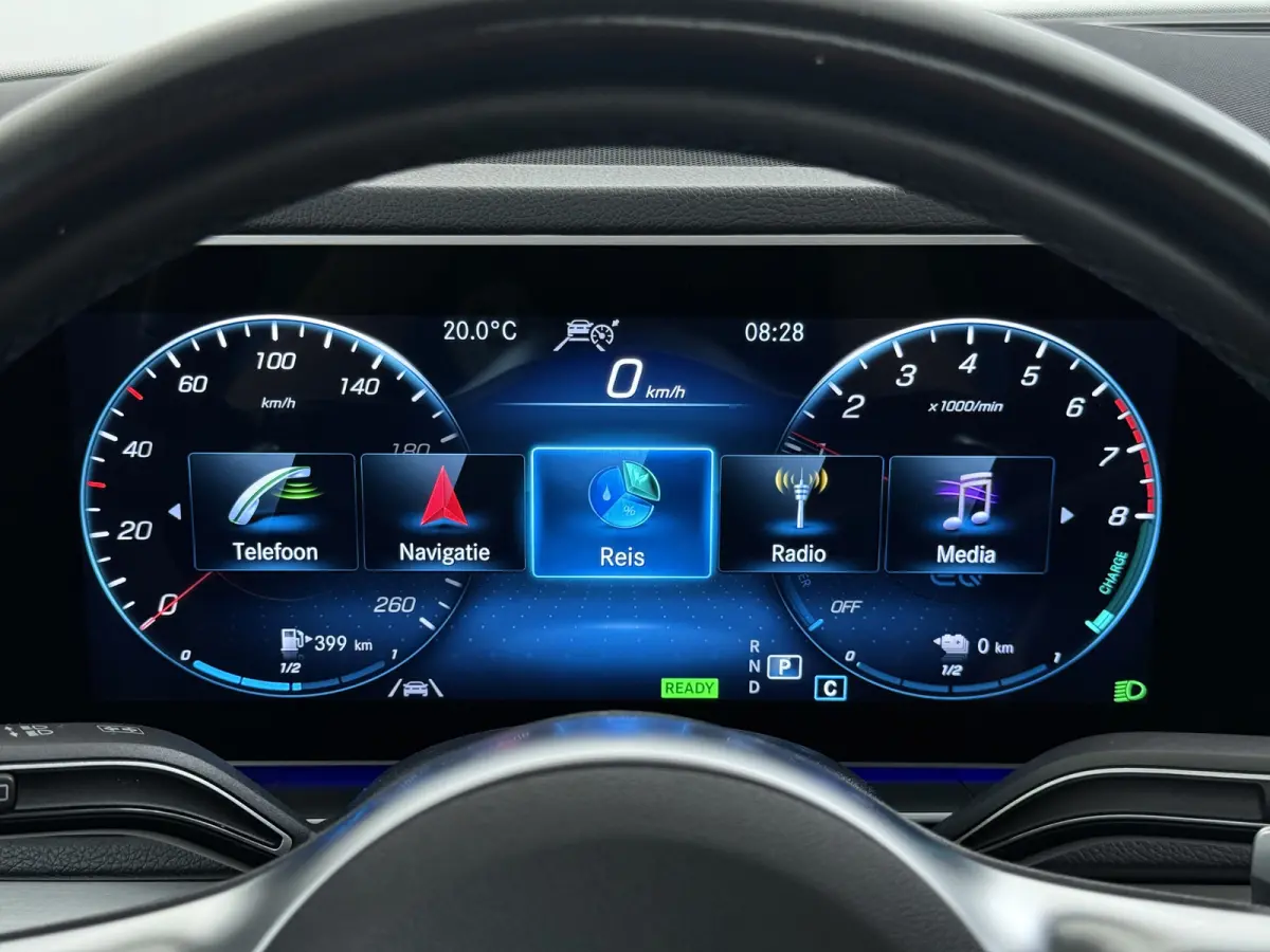 350e AMG 4Matic // SoH 97,4% // Trekhaak // Panoramadak // Distronic // 360 Camera // Rij Assistentiepakket // Carplay // Keyless entry // MultiBeam LED