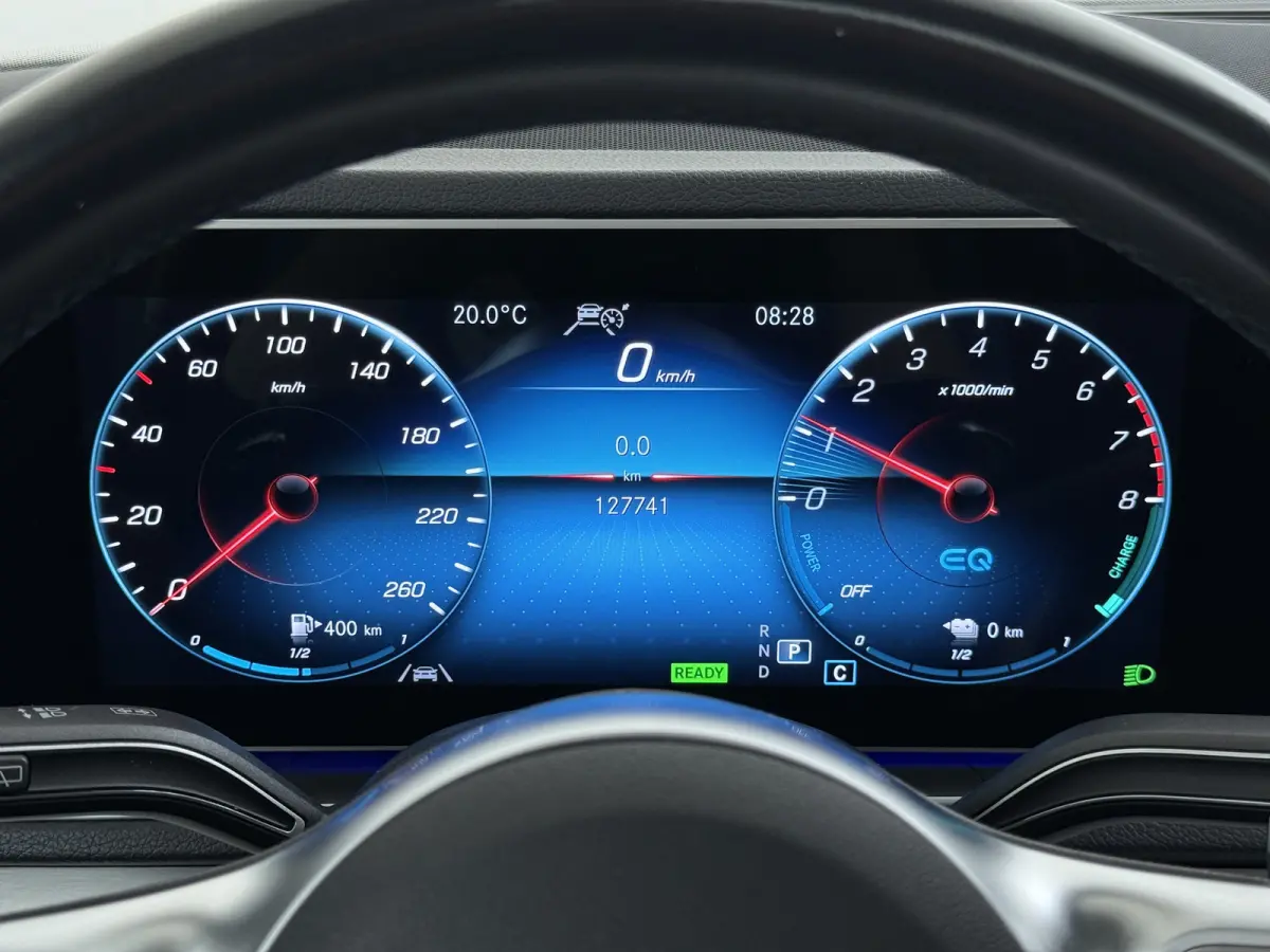 350e AMG 4Matic // SoH 97,4% // Trekhaak // Panoramadak // Distronic // 360 Camera // Rij Assistentiepakket // Carplay // Keyless entry // MultiBeam LED