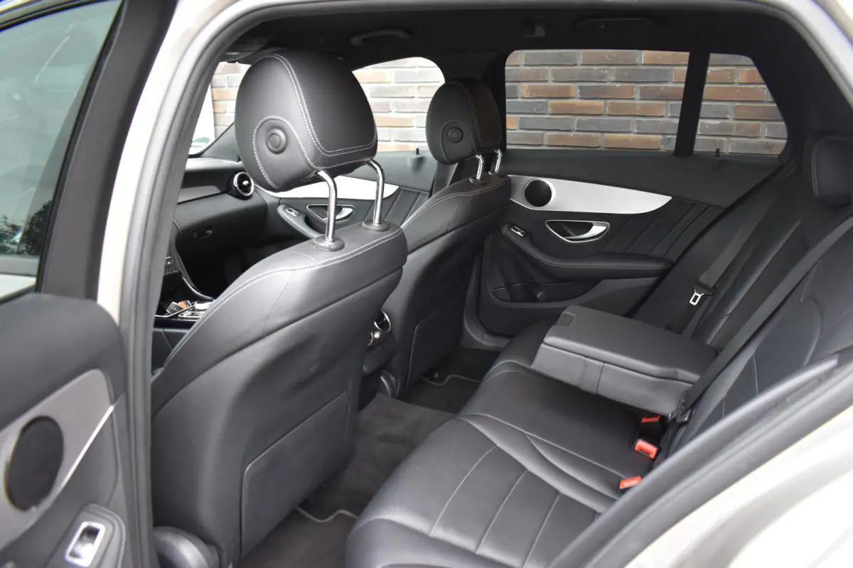 200 Business Solution AMG