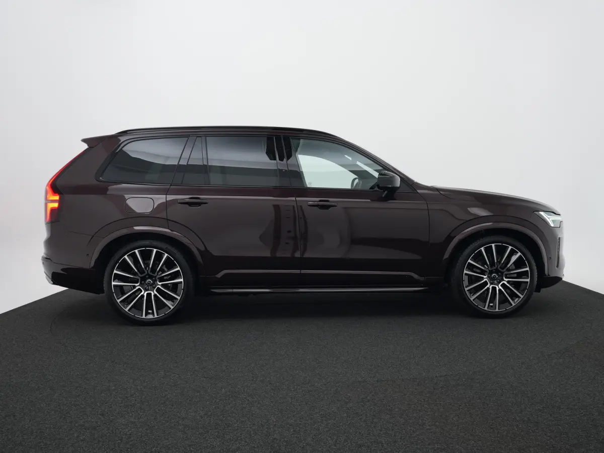 T8 Recharge AWD Ultra Dark Executive Edition | Luchtvering | Bowers & Wilkins | 360° Camera | Head-Up | Panoramadak | 22" | Stoelventilatie