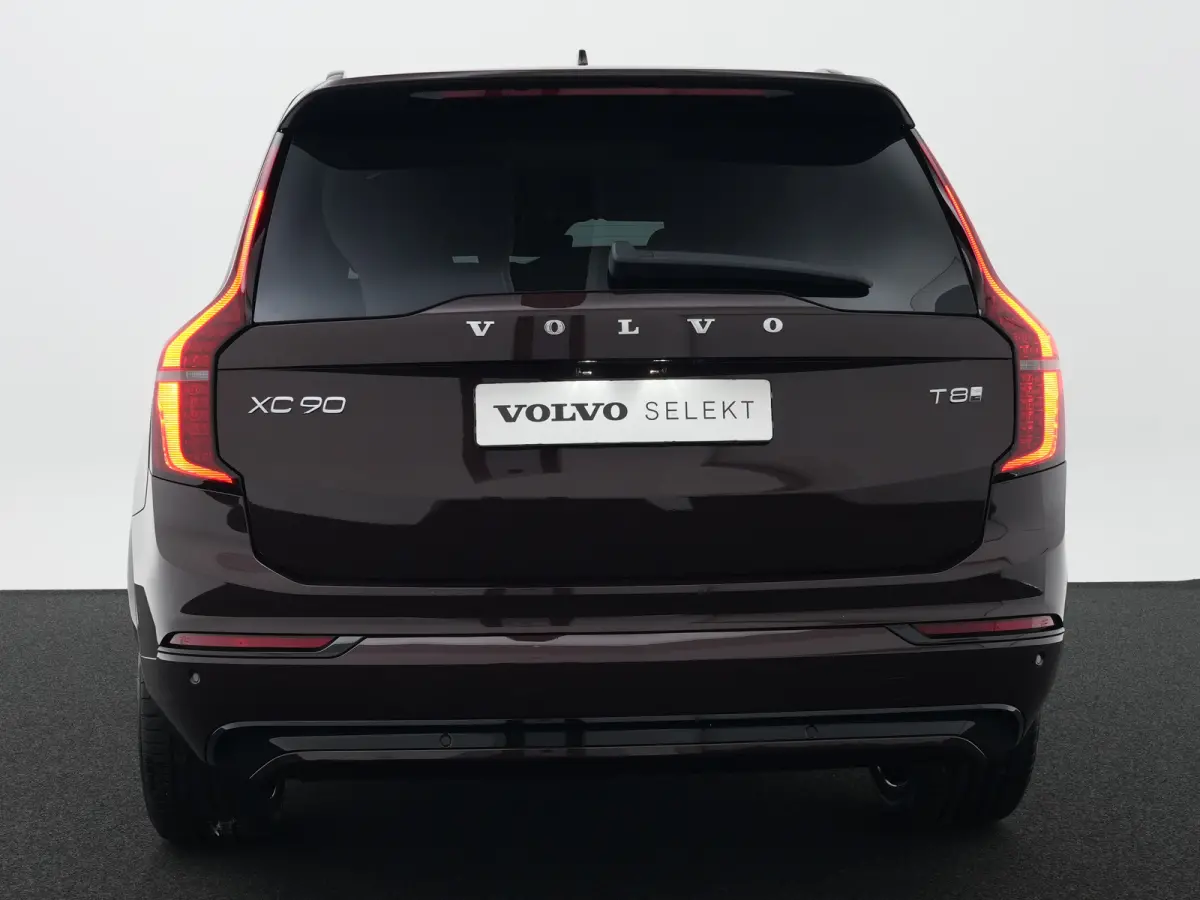 T8 Recharge AWD Ultra Dark Executive Edition | Luchtvering | Bowers & Wilkins | 360° Camera | Head-Up | Panoramadak | 22" | Stoelventilatie
