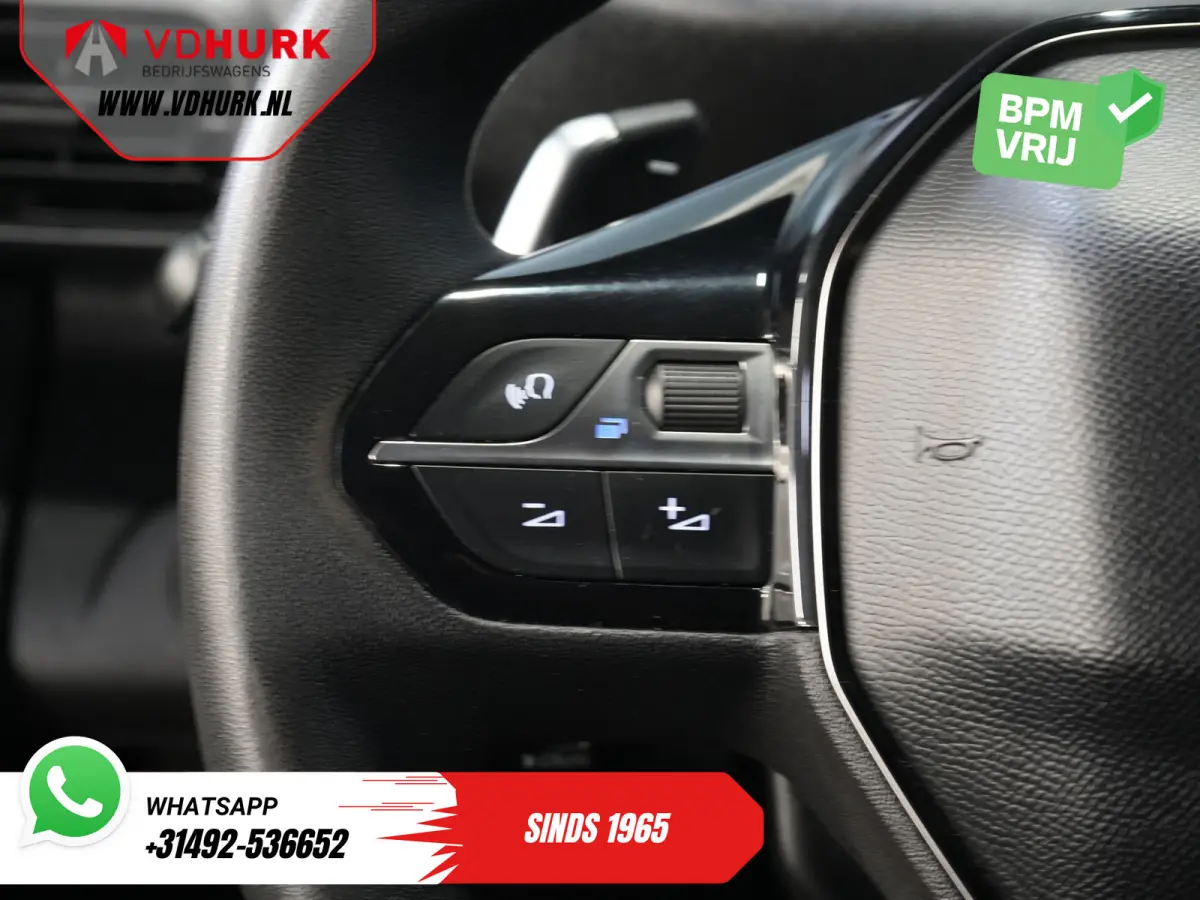 1.2 BENZINE Aut. 110 pk Stoelverw./ Carplay/ Camera/ PDC/ Climate/ Cruise/ Trekhaak/ Airco