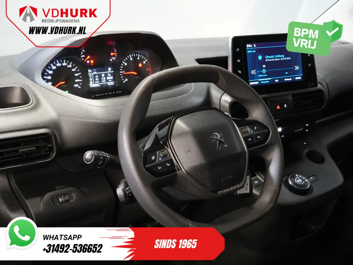 1.2 BENZINE Aut. 110 pk Stoelverw./ Carplay/ Camera/ PDC/ Climate/ Cruise/ Trekhaak/ Airco