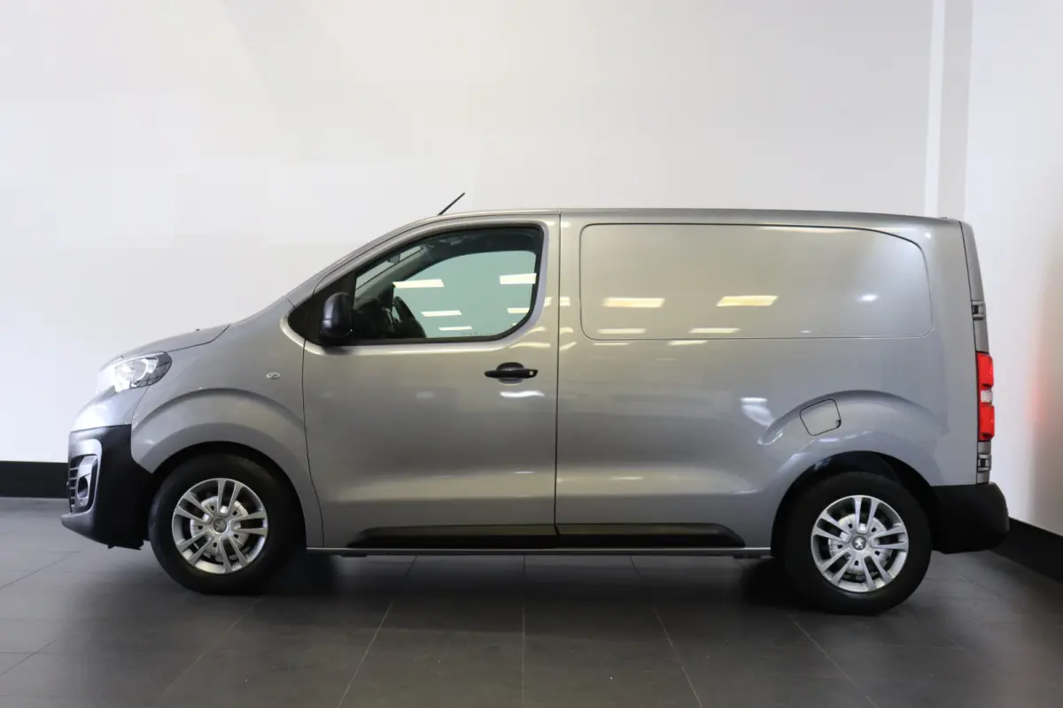 2.0 BlueHDI 122PK Automaat EURO 6 - A/C Climate - Cruise - Camera - € 13.900,- Excl.