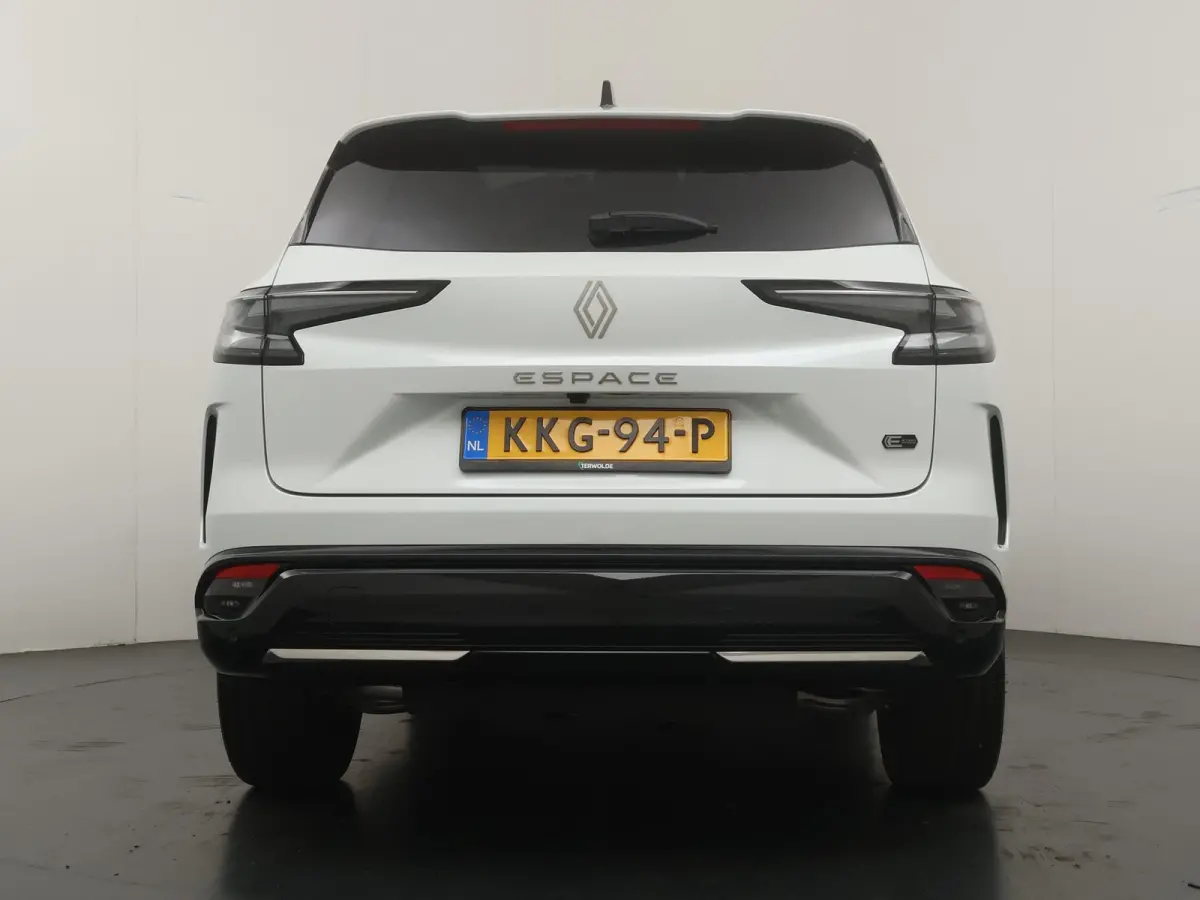 iconic full hybrid E-Tech 200 - 7 zitplaatsen | pack light & sound | pack vision |